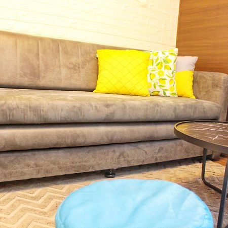 Stylish&Comfort Unit With Balcony In Air Makati Makati City Екстериор снимка